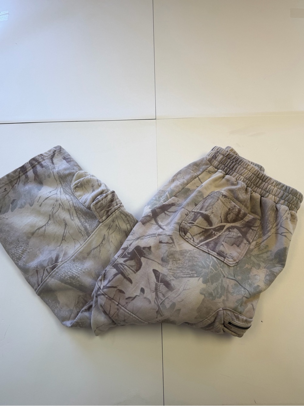 Young La Camouflage Cargo Pants - Taupe